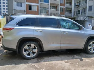 Toyota Highlander 2016 Silver