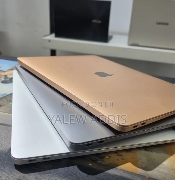 New Laptop Apple MacBook Air 2020 M1 8GB Apple M1 SSD 500GB