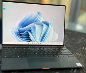 New Laptop Dell XPS 13 8GB Intel Core i5 SSD 512GB