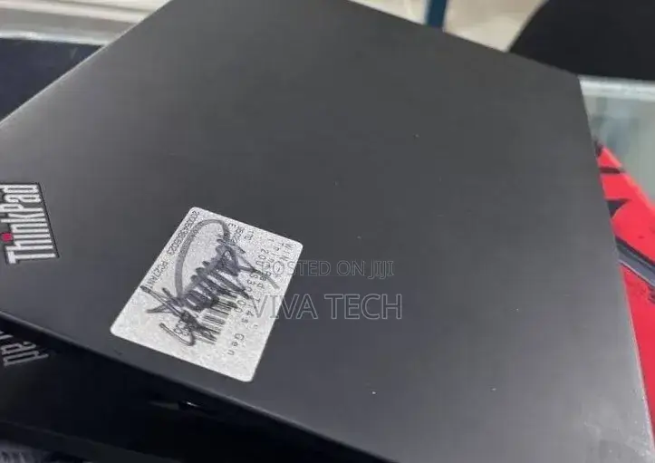 New Laptop Lenovo ThinkPad t495s 16GB AMD Ryzen 5 SSD 512GB