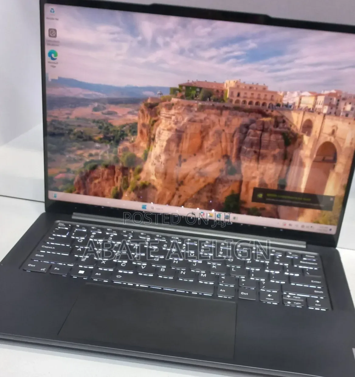 New Laptop Lenovo Ideapad 3 16GB Intel Core i7 SSD 512GB