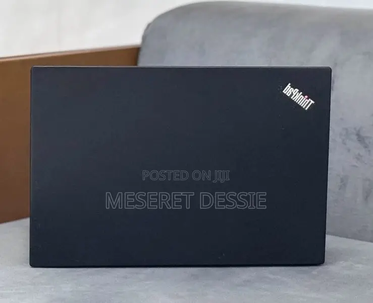 New Laptop Lenovo ThinkPad T480s 8GB Intel Core i5 SSD 256GB