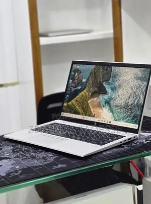 New Laptop HP EliteBook 840 G7 16GB AMD Ryzen 7 SSD 512GB
