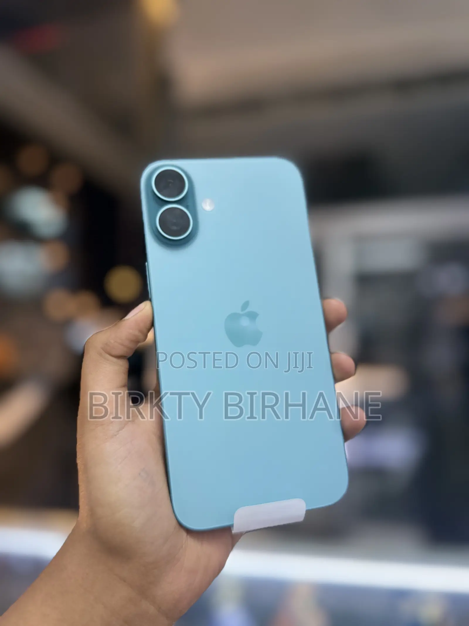 New Apple iPhone 16 128 GB Blue