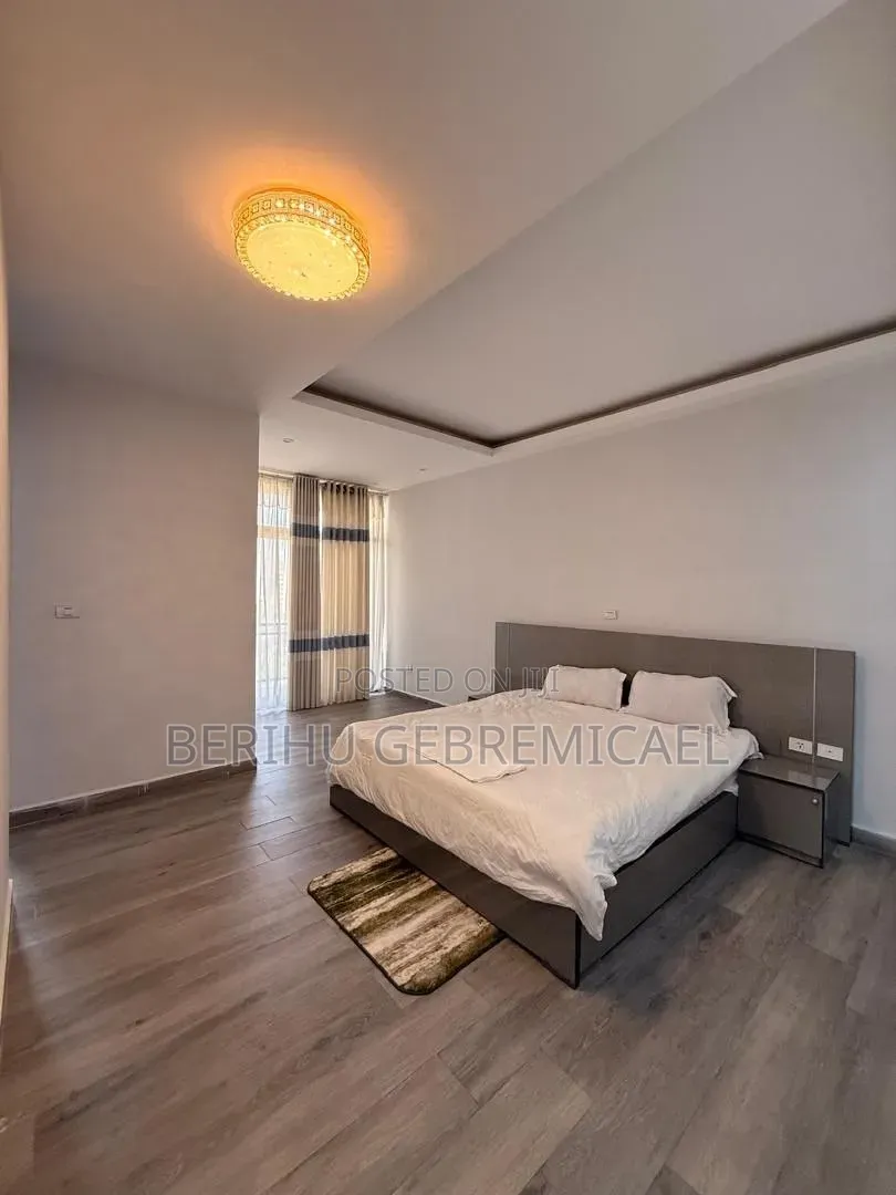 2bdrm Apartment in መስቀል ፍላወር, Bole for rent
