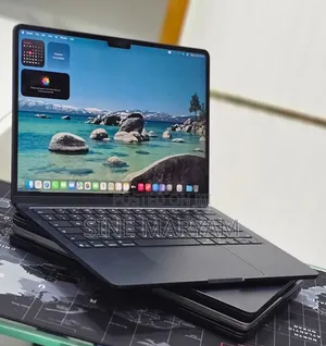 New Laptop Apple MacBook Air 2025 M4 16GB Apple M4 SSD 256GB