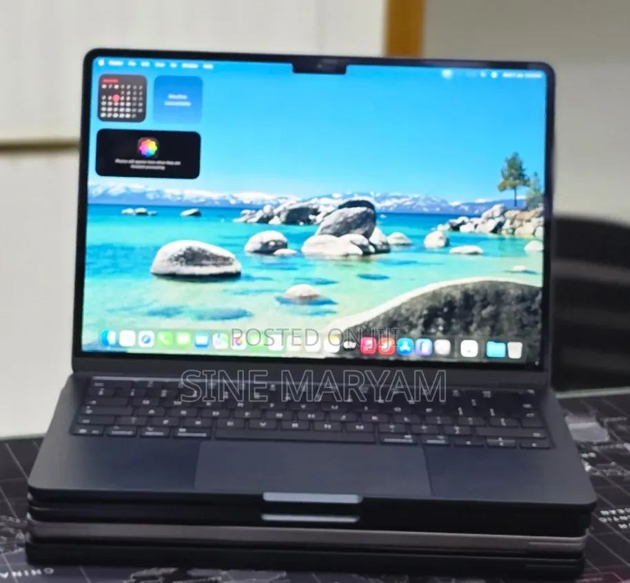 New Laptop Apple MacBook Air 2025 M4 16GB Apple M4 SSD 256GB