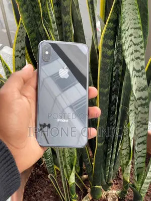 Apple iPhone X 64 GB Black