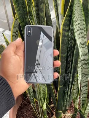 Apple iPhone X 64 GB Black