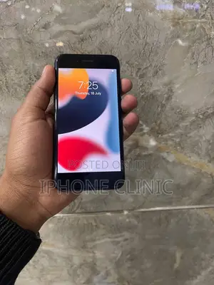 Apple iPhone 7 128 GB Black
