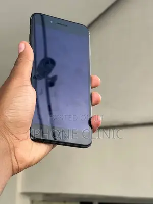 Apple iPhone 7 Plus 32 GB Black