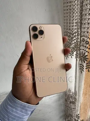 Apple iPhone 11 Pro Max 64 GB Gold