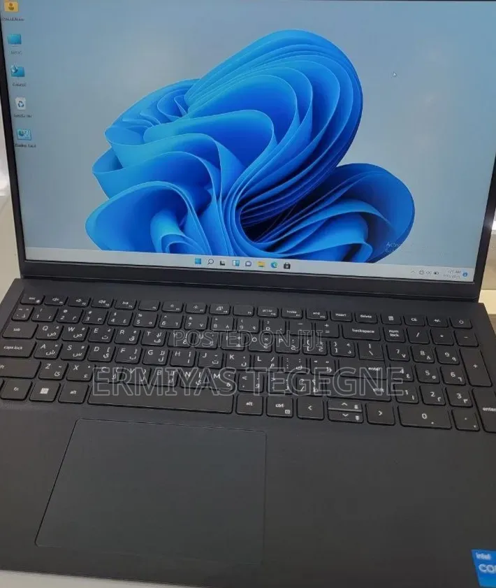 New Laptop Dell Inspiron 15 16GB Intel Core i5 SSD 512GB