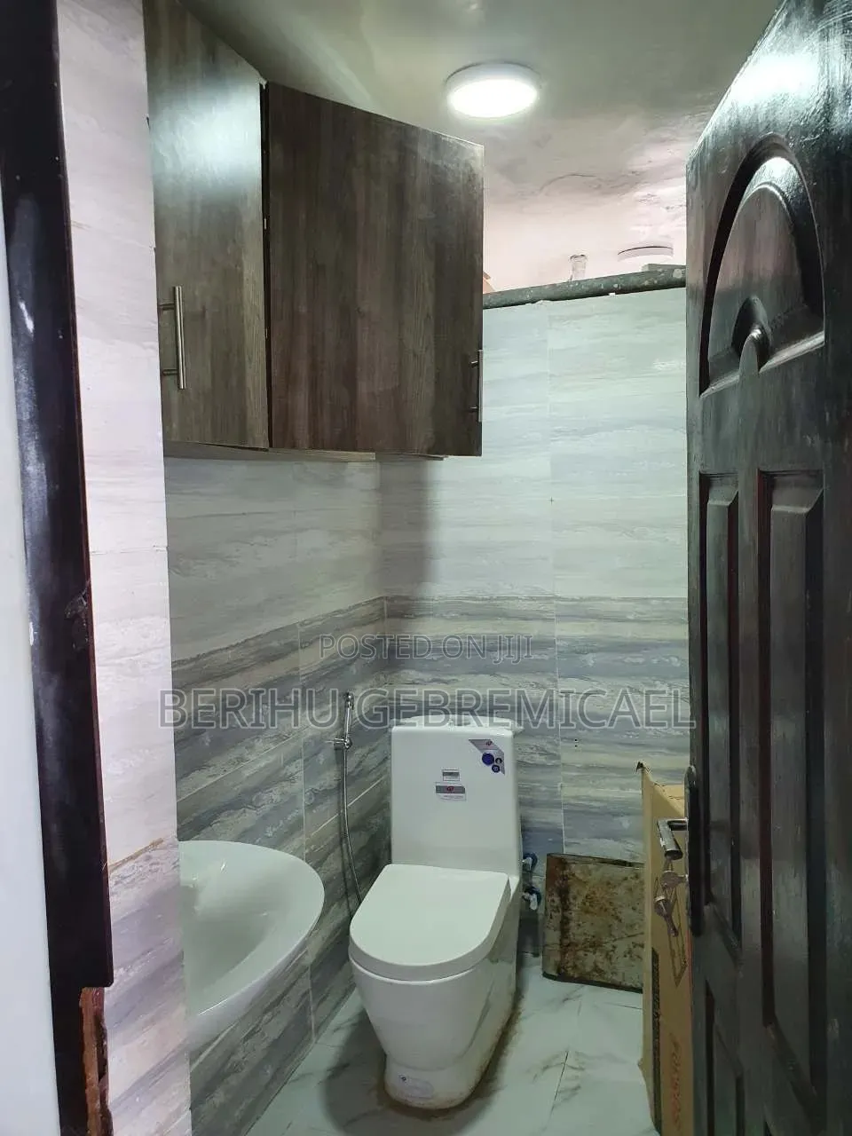 3bdrm Villa in ኣለም ገና, Kolfe Keranio for rent