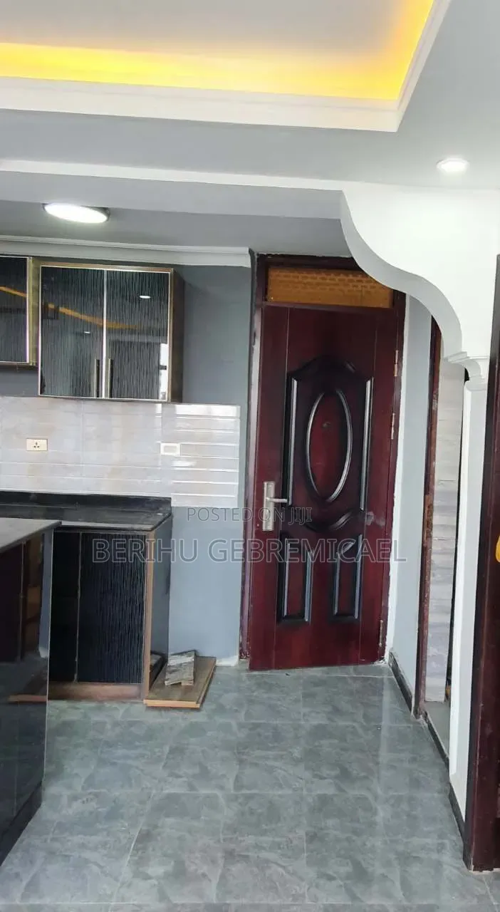3bdrm Villa in ኣለም ገና, Kolfe Keranio for rent