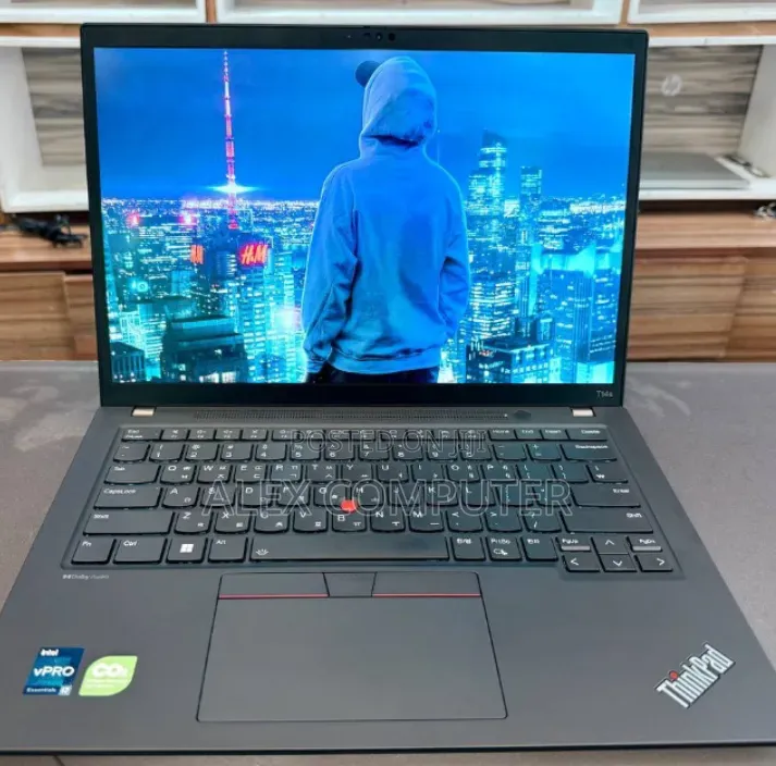 New Laptop Lenovo 16GB Intel Core i9 SSD 1T