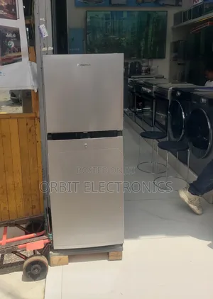 Hisense 350L Refrigerator