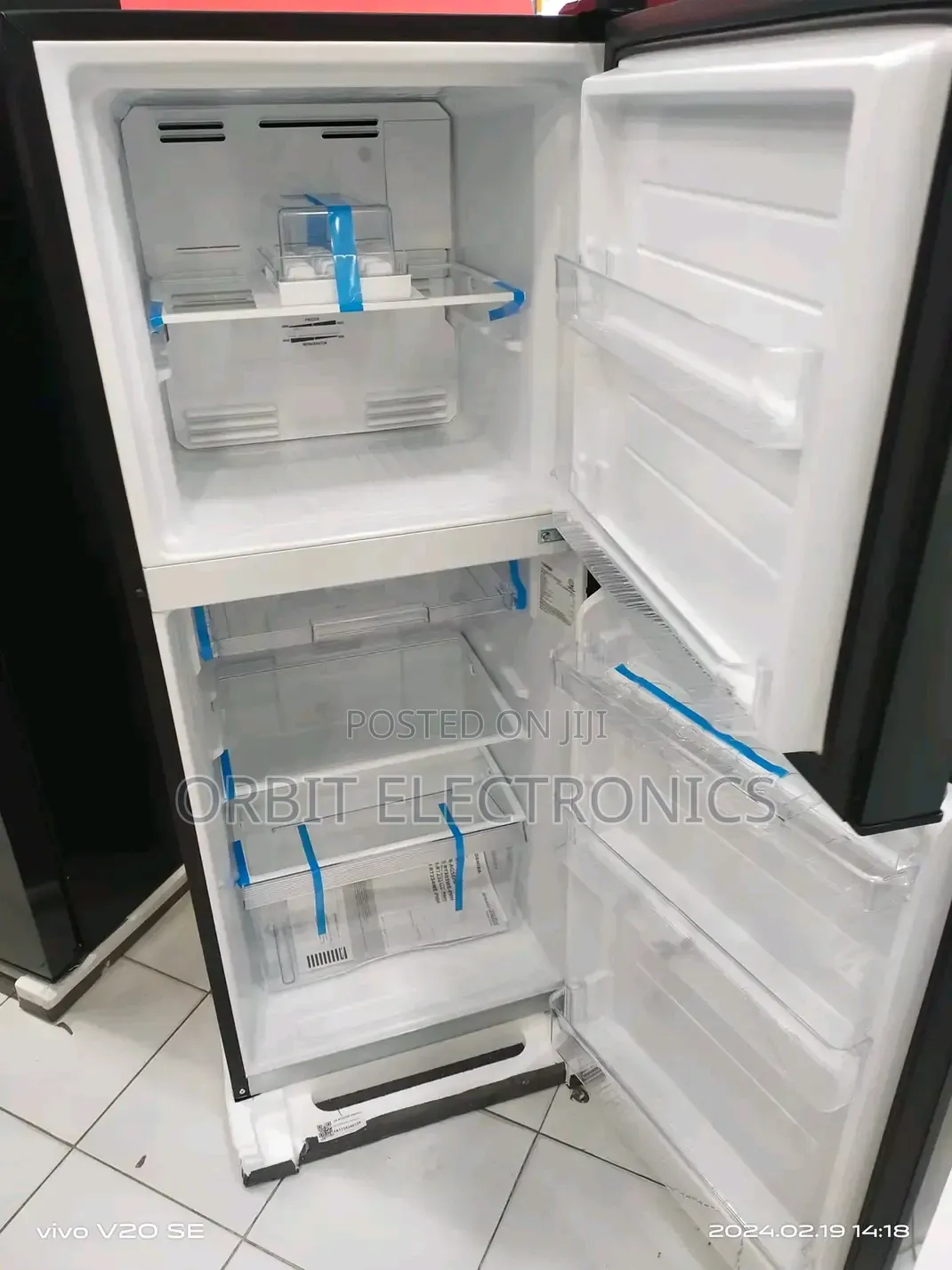 Toshiba 250l Refrigerator
