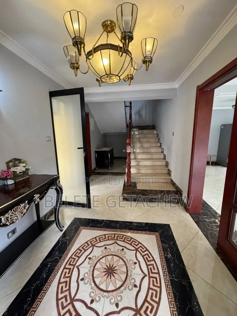 7bdrm House in Wosen Sunshine , G+2, Yeka for sale