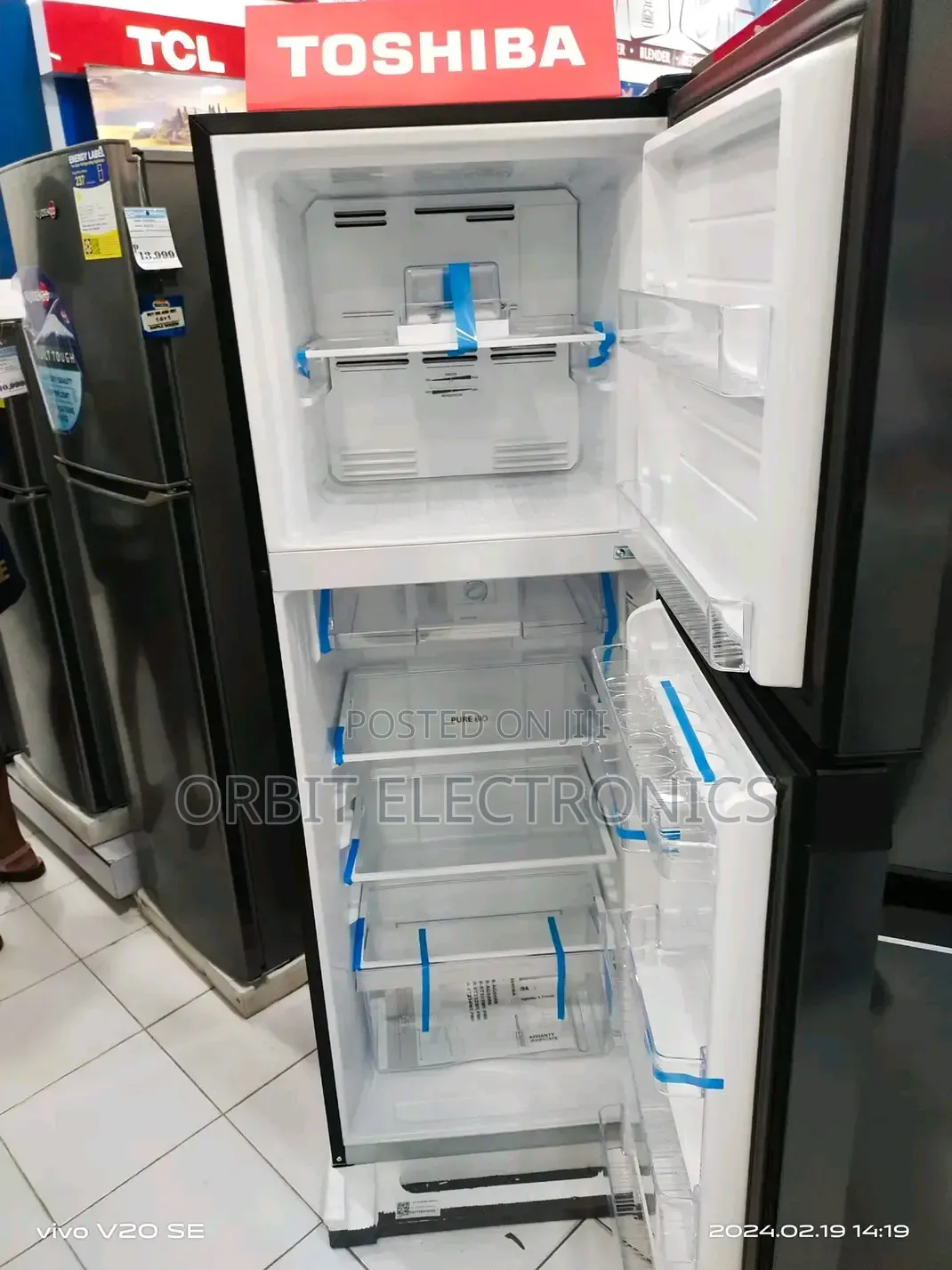 Toshiba 360l Refrigerator