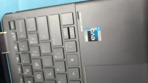 New Laptop HP OmniBook 7 14" 16GB Intel Core i7 SSD 512GB