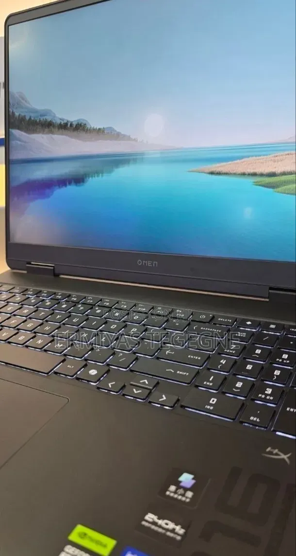 New Laptop HP OmniBook 7 14" 16GB Intel Core i7 SSD 512GB