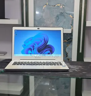 New Laptop Lenovo Ideapad 3 4GB Intel Core i5 SSD 128GB