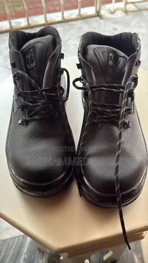 BOVA Safety Shoes