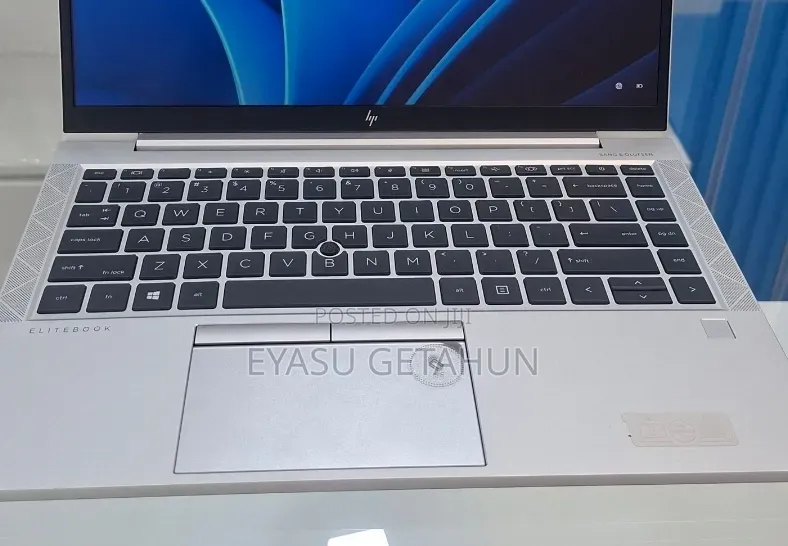 New Laptop HP EliteBook 840 G7 16GB Intel Core i5 SSD 512GB