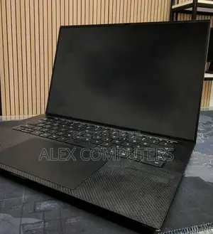 New Laptop Dell Precision 5550 16GB Intel Core i7 SSD 512GB