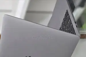 New Laptop Apple MacBook Pro 2019 16GB Intel Core i7 SSD 256GB