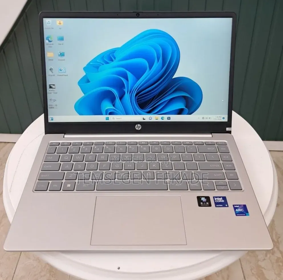 New Laptop HP Stream Notebook 16GB Intel Core Ultra 5 SSD 1T