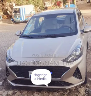 Hyundai I10 2022 Beige