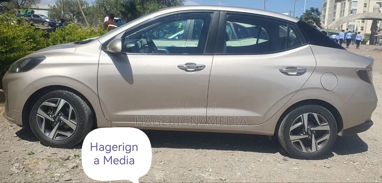 Hyundai I10 2022 Beige