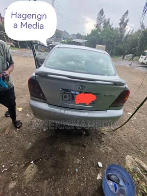 Toyota Platz 2005 Silver