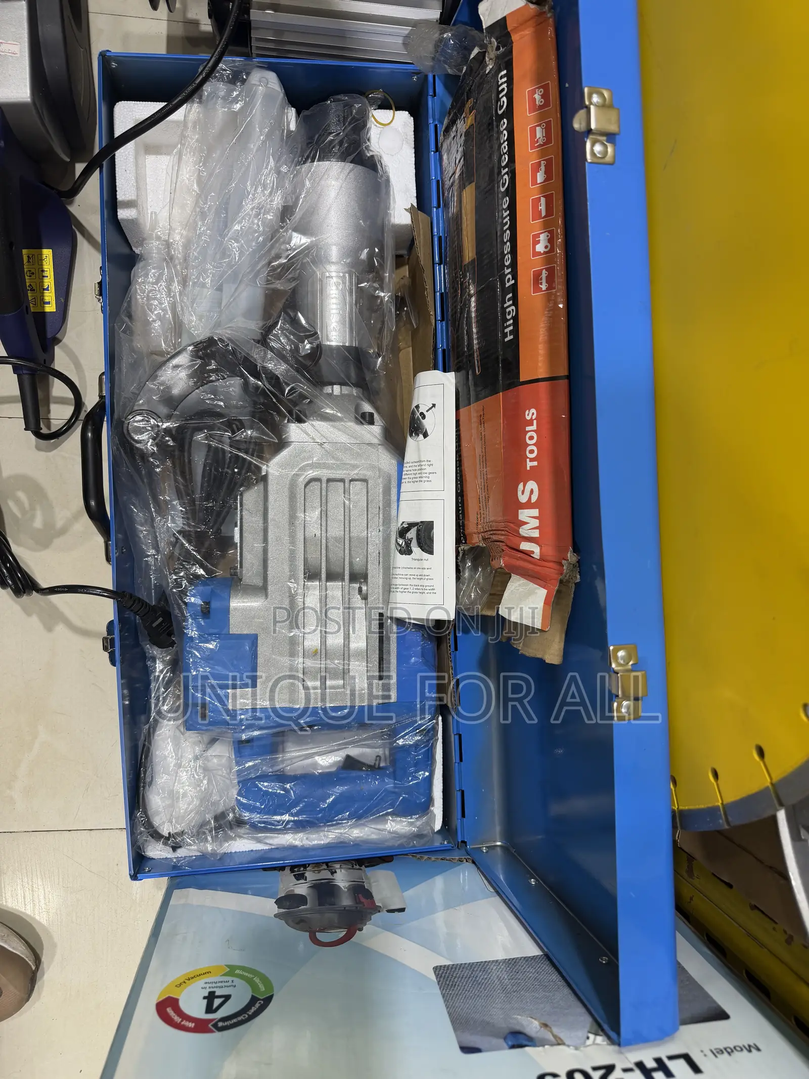 Demolition Hammer / Jackhammer (የኮንክሪት መስበሪያ ማሽን/ሜካኒካል ጃክ)