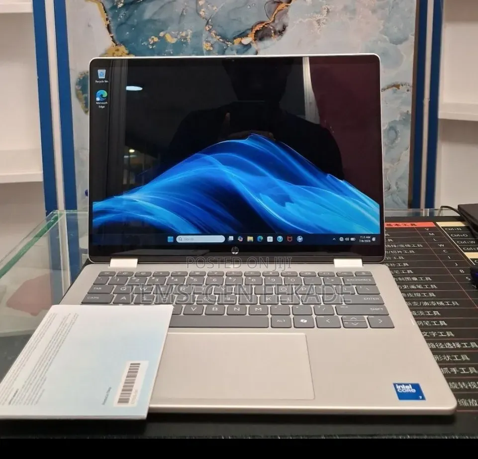 New Laptop HP OmniBook 5 14" 16GB Intel Core 7 SSD 512GB