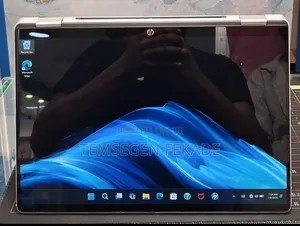 New Laptop HP OmniBook 5 14" 16GB Intel Core 7 SSD 512GB