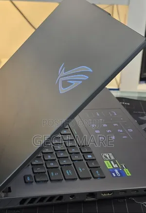 New Laptop Asus ROG Strix G15 32GB Intel Core i9 SSD 1T