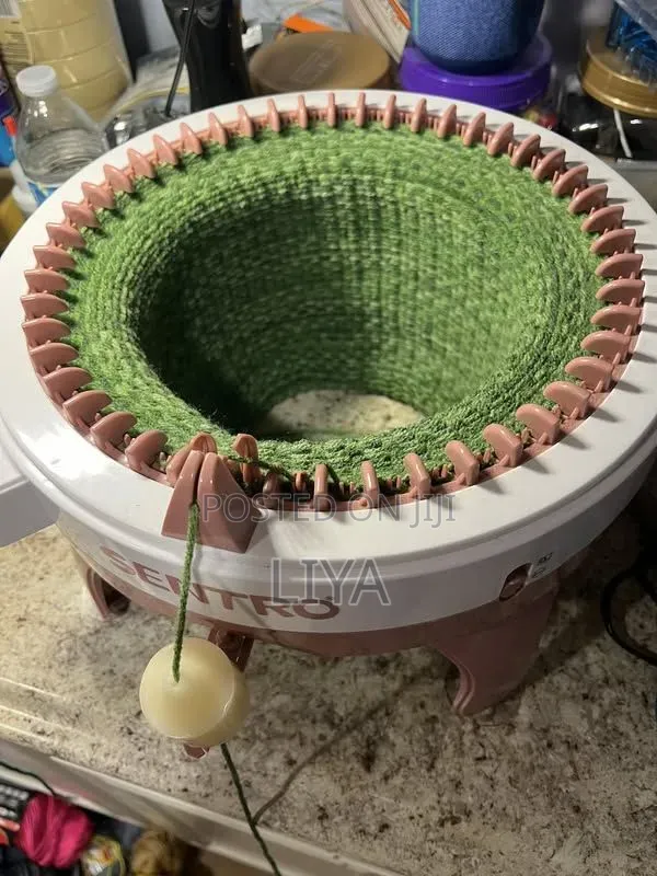 Knitting Machine