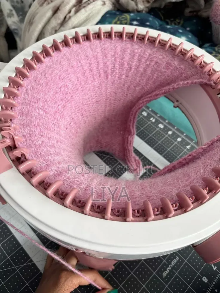 Knitting Machine