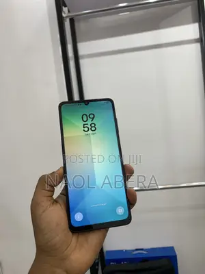 New Samsung Galaxy A06 64 GB Black