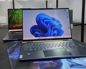 New Laptop Lenovo IdeaPad Yoga 13 16GB Intel Core Ultra 7 SSD 512GB