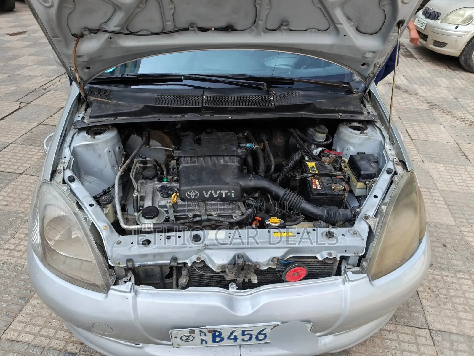 Toyota Vitz 2001 Silver
