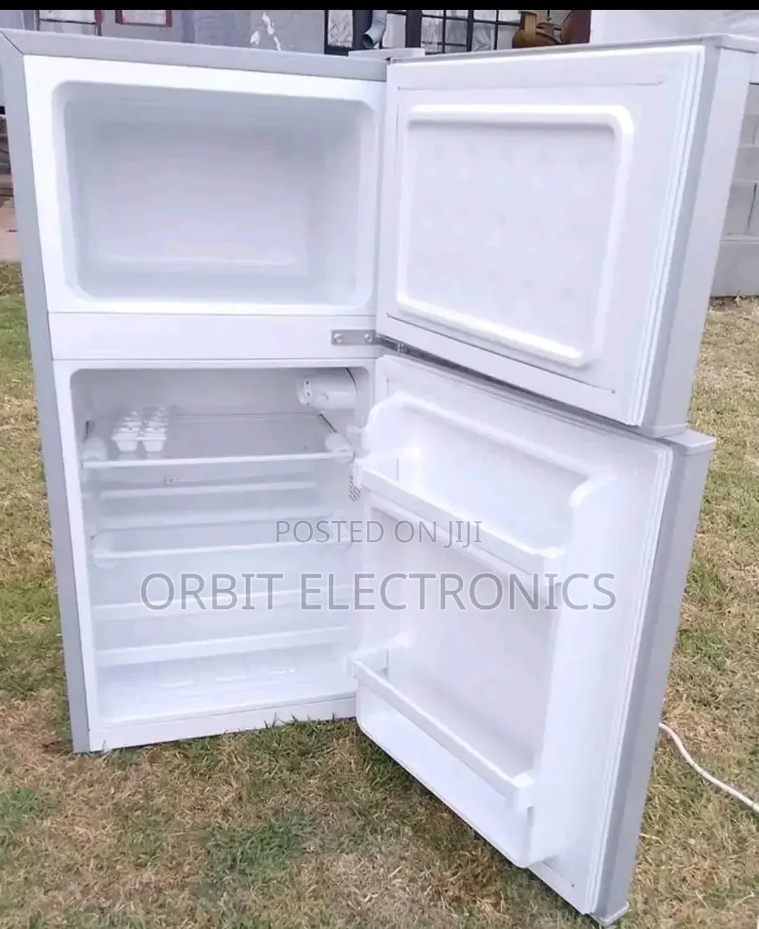 Hisense 250L Refrigerator