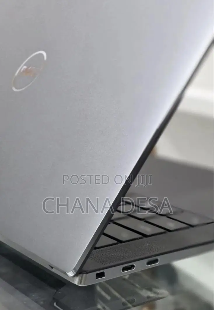 New Laptop Dell Precision 5550 16GB Intel Core i7 SSD 512GB
