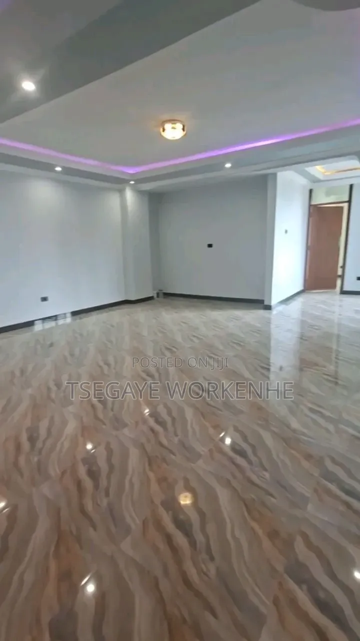 Furnished 3bdrm Condo in አዲስ አበባ, Lideta for sale