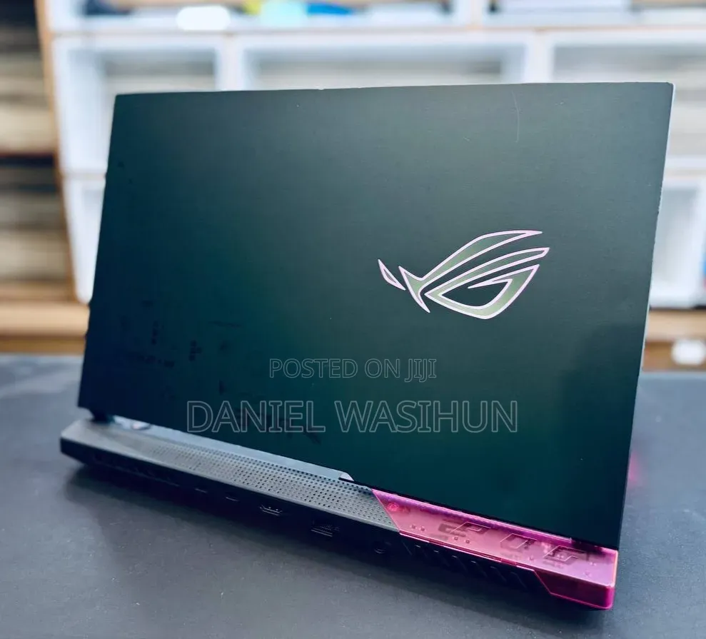 New Laptop Asus ROG Strix G15 16GB AMD Ryzen 9 SSD 512GB