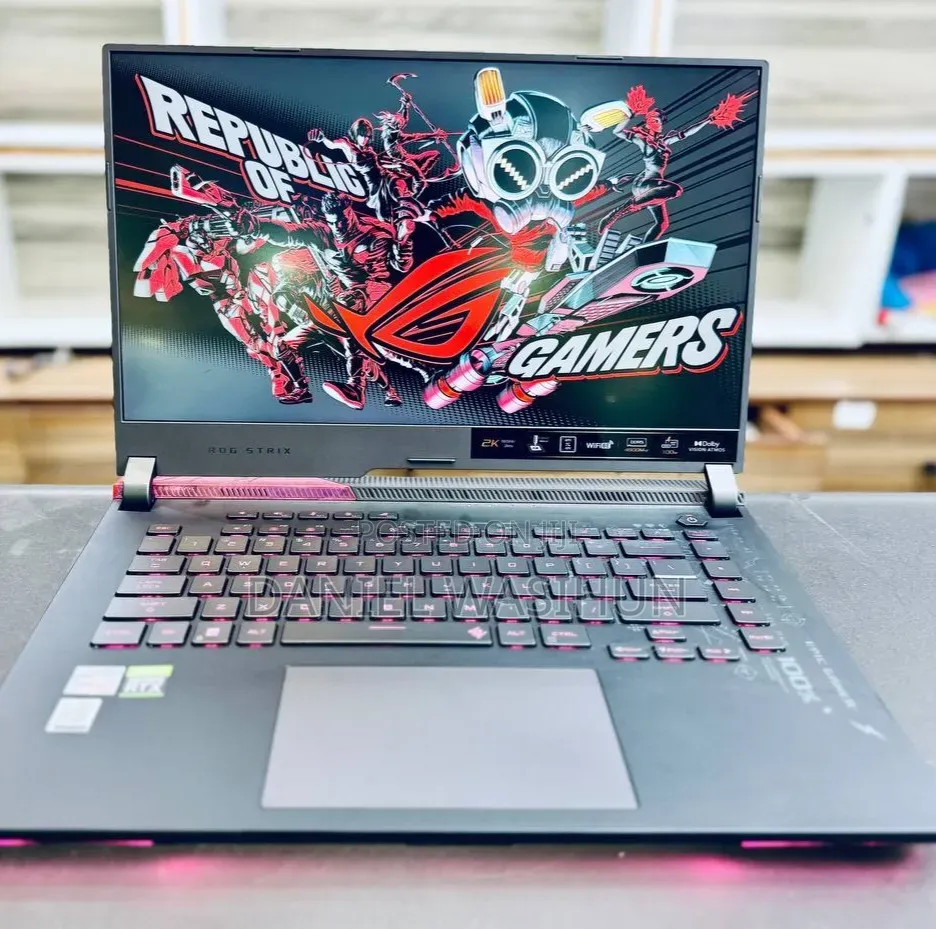 New Laptop Asus ROG Strix G15 16GB AMD Ryzen 9 SSD 512GB