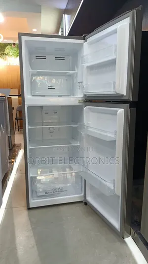 Hisense560L Refrigerator